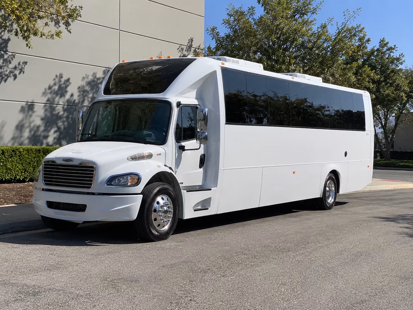 bridal party buses for getting ready and arriving in style