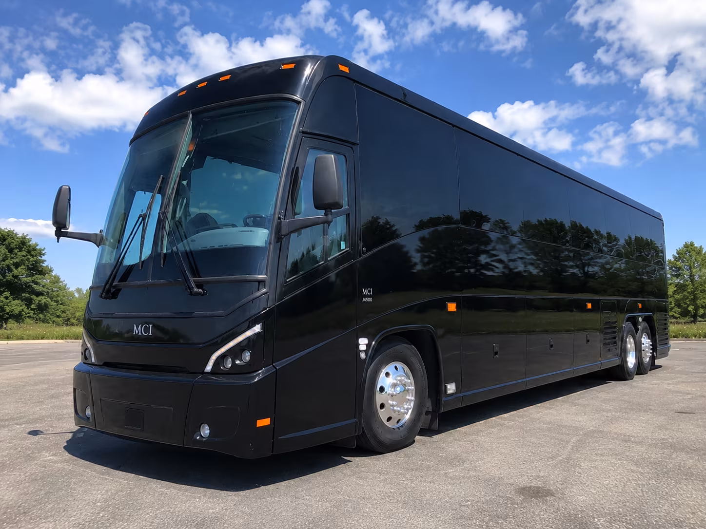 charter buses to yakima valley pippins games at county stadium