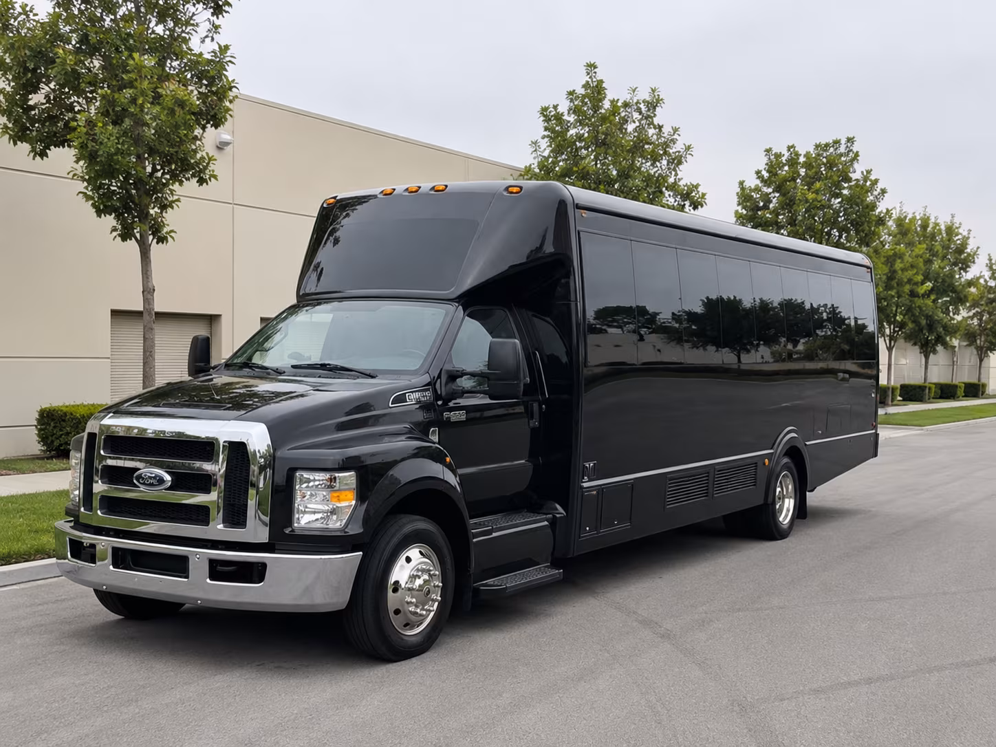 yakima party bus