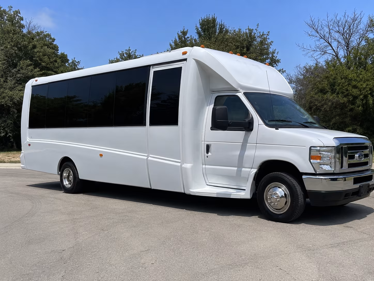 yakima prom party bus rental