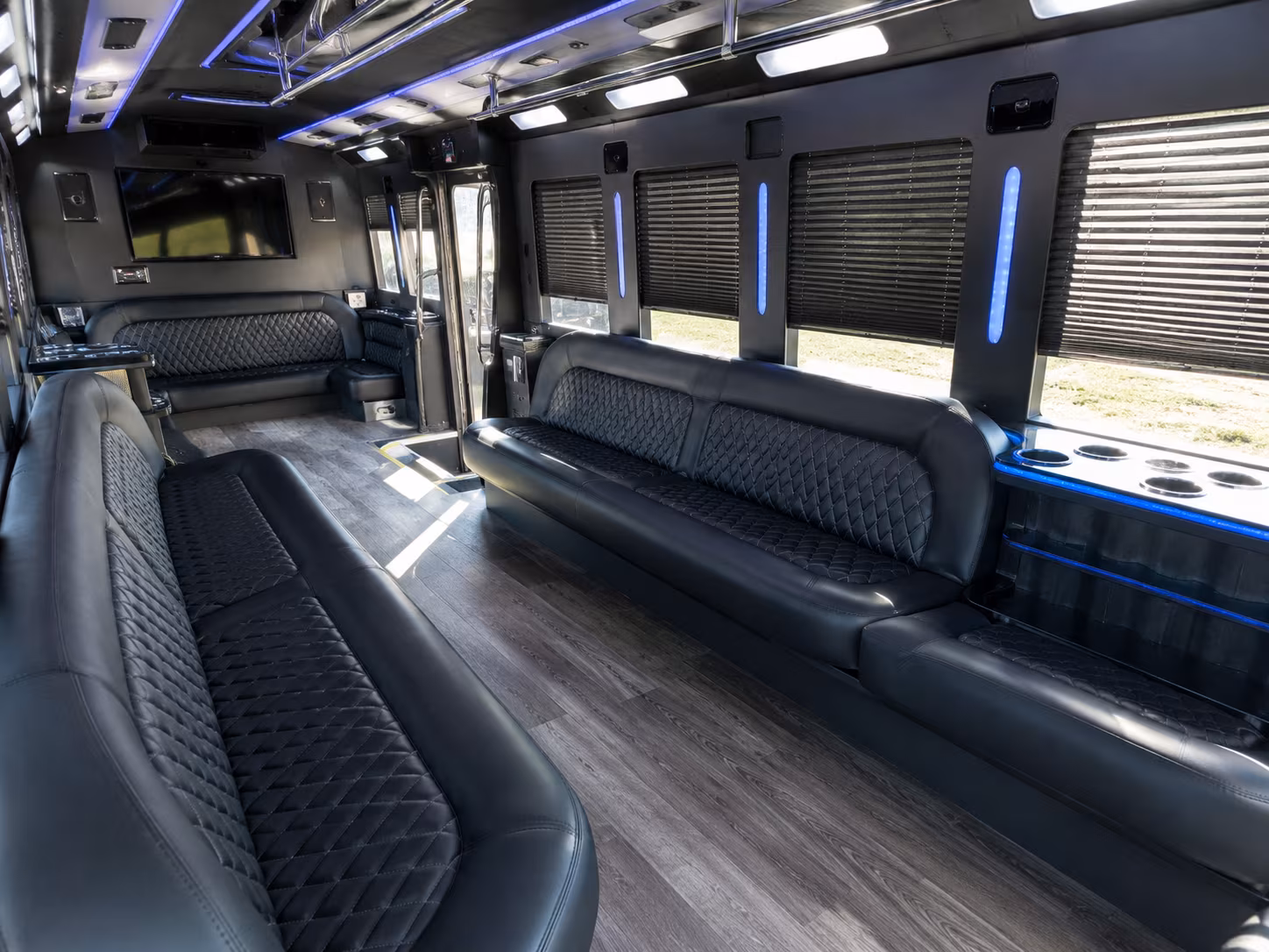 yakima quinceanera sweet 16 party bus rental